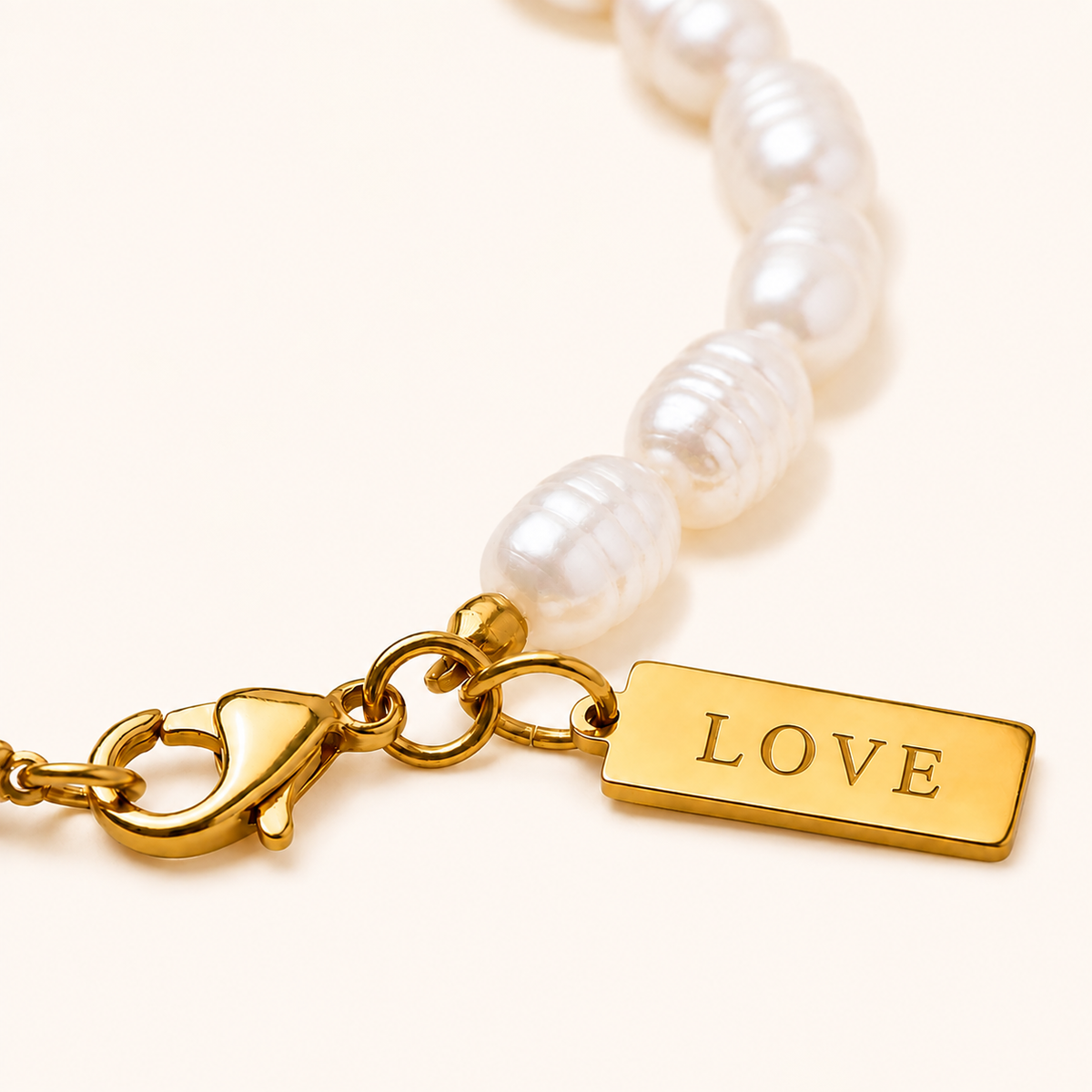 Love Pearl Bracelet